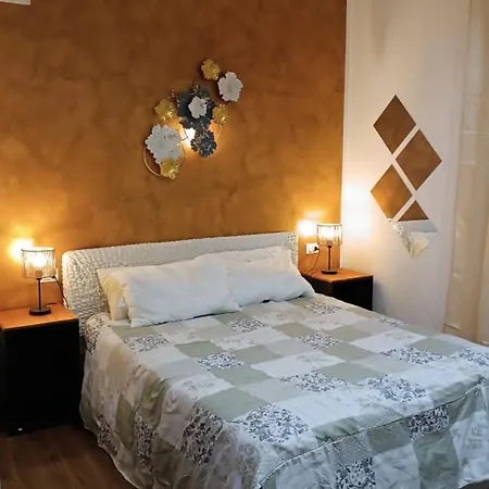 Apartment Harmony House